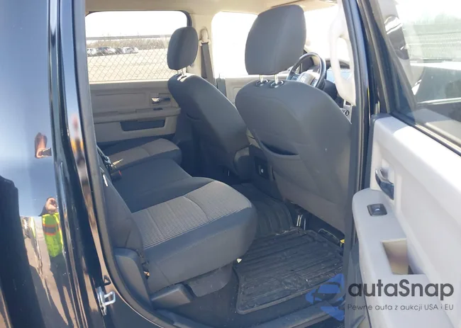 1C6RD6LT6CS149341: 44273063