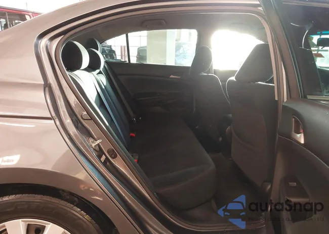 1HGCP2F33CA175557: 44274100