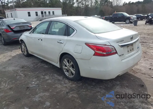 1N4AL3AP1DC234747: 44274176