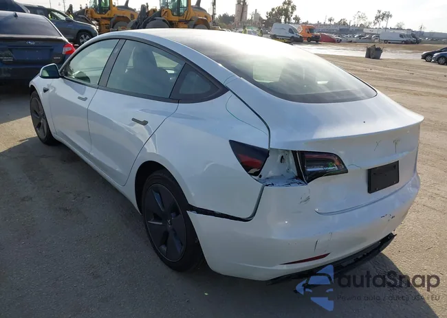 5YJ3E1EA7PF518138: 44274182