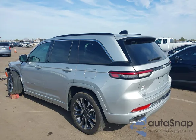 1C4RJHDG6R8597518: 44274277