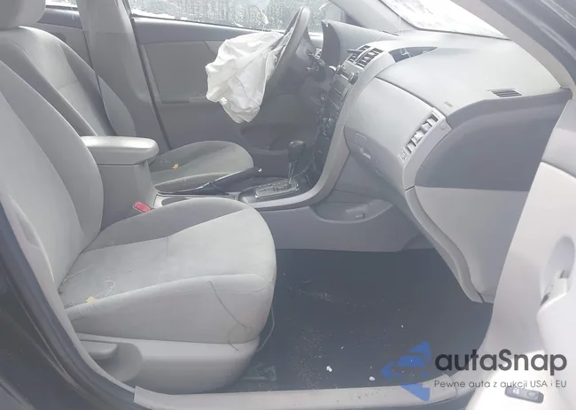 2T1BU4EE8AC525193: 44274305