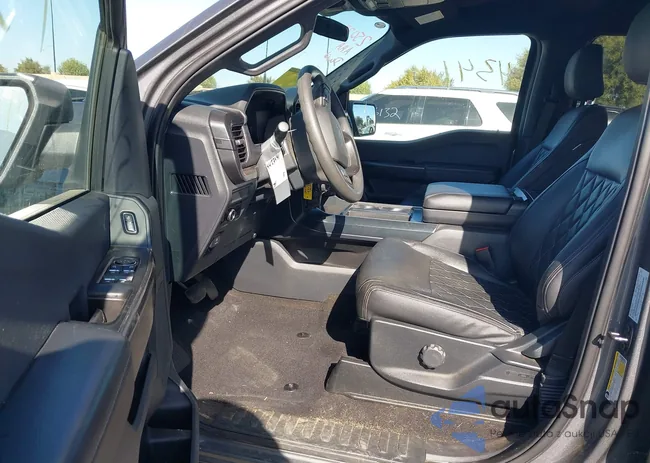 1FTEW2KP4RKD39811: 44274341