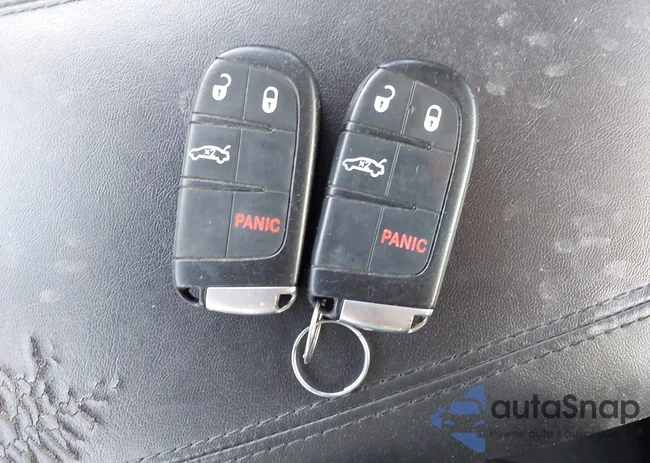 1C3CCCAB3FN677131: 44274427