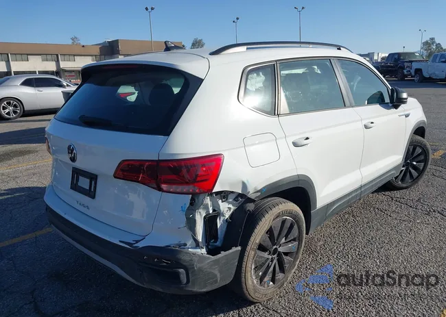 3VVCX7B21PM369992: 44274464