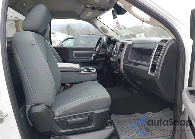 3C6JR6DG3FG652014: 44274497