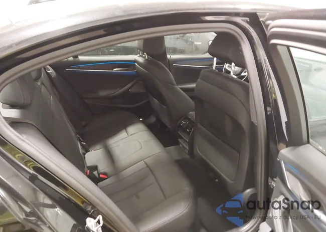 WBA33AG06PCM28919: 44274511