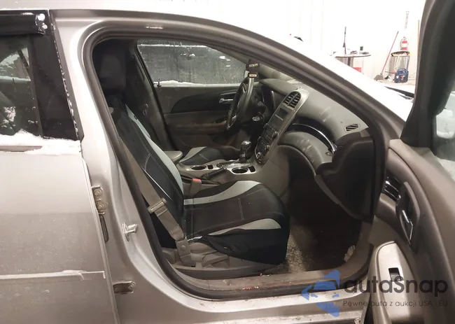 1G11B5SL7EF189732: 44274517