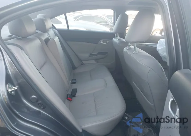 2HGFB2F96FH520831: 44274590