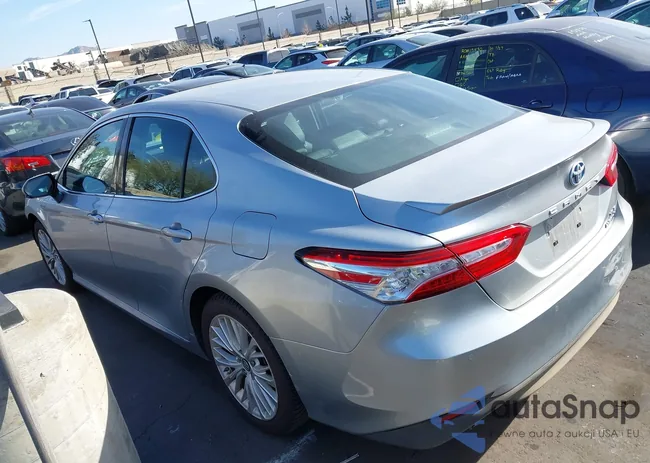 4T1B21HK6JU008611: 44274678