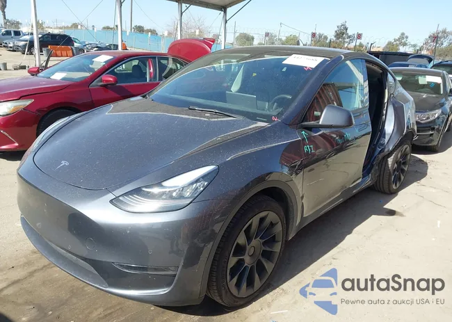 5YJYGDEE5MF241683: 44273688