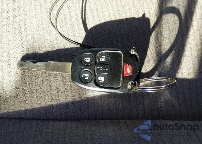 5FNRL5H46BB074028: 44273736