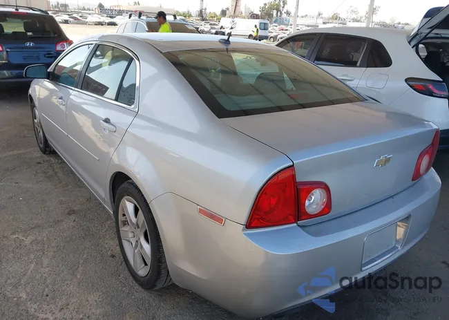 1G1ZB5EB8AF271369: 44273765