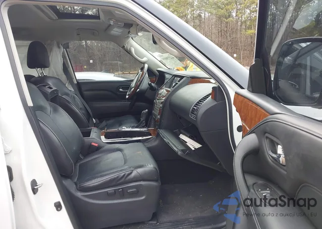 JN8AZ2NF4K9684637: 44273808