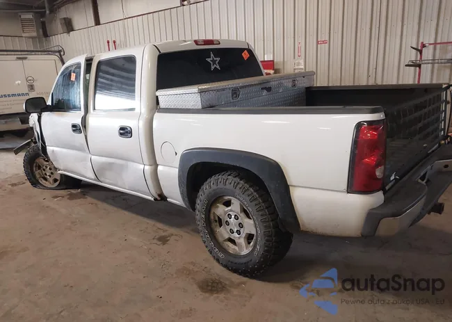 2GCEK13T451191462: 44273881