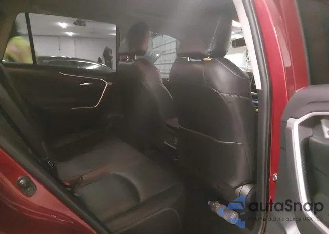 2T3A1RFV8MW193055: 44273890