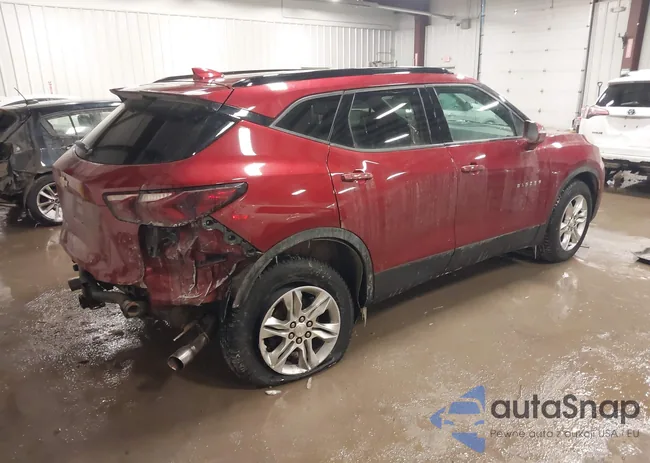 3GNKBHRS7LS647943: 44273941