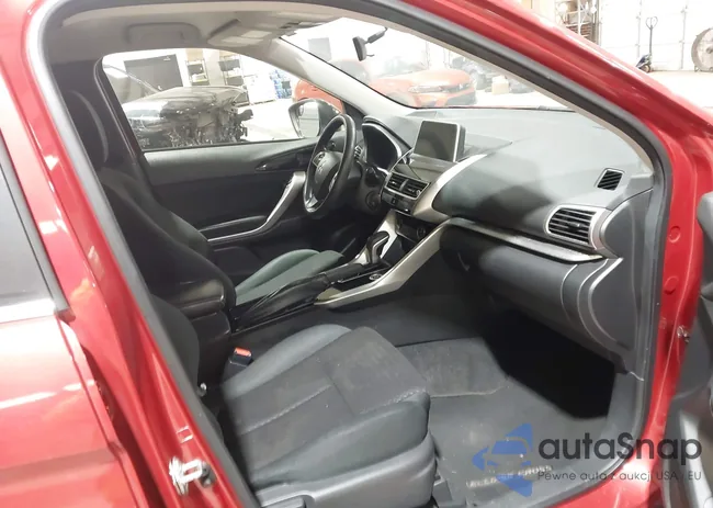 JA4AT4AA6JZ068546: 44273962