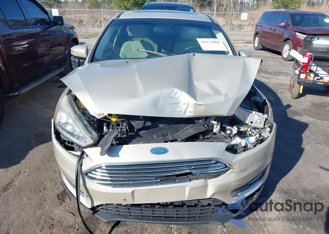 1FADP3N26HL316138: 44274005