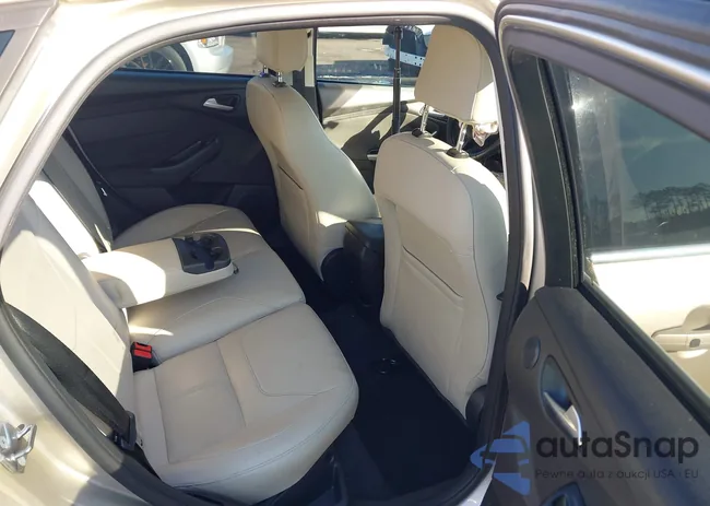 1FADP3N26HL316138: 44274005