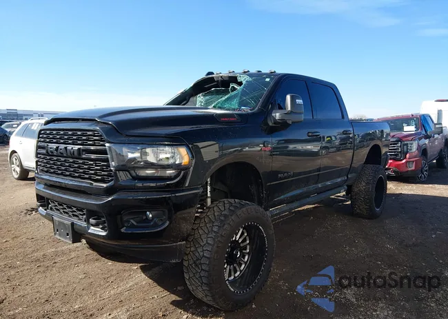 3C6UR5DL0RG132801: 44274010