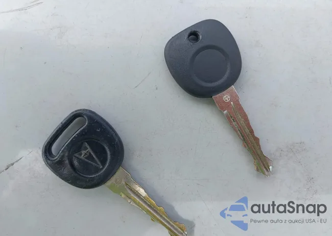 1G2MB35B06Y113792: 44274031