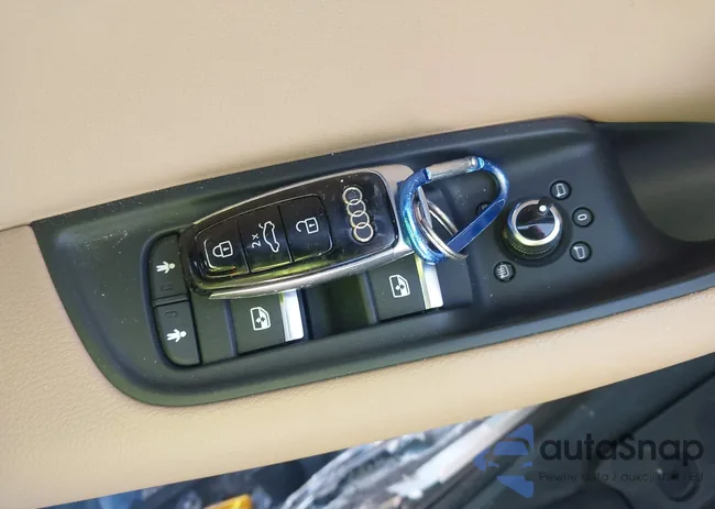 WA1LXAF79LD000279: 44274033