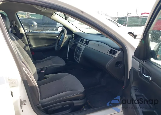 2G1WS553489216853: 44274051