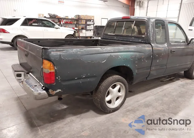 4TAUN53B1SZ006526: 44275121