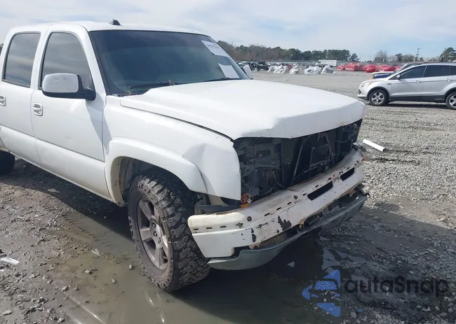 2GCEK13T151108201: 44275167