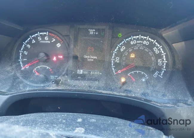 3TMCZ5AN2JM140284: 44275189