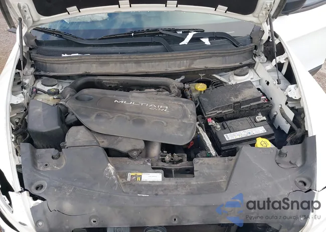 1C4PJLAB7HW573029: 44275324