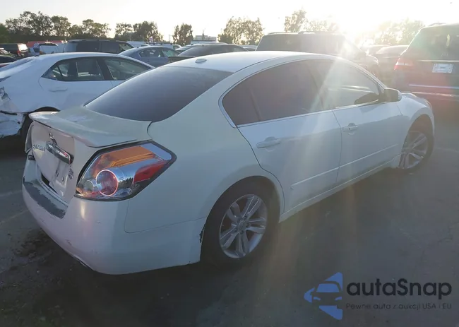 1N4BL2AP2CN569176: 44275447