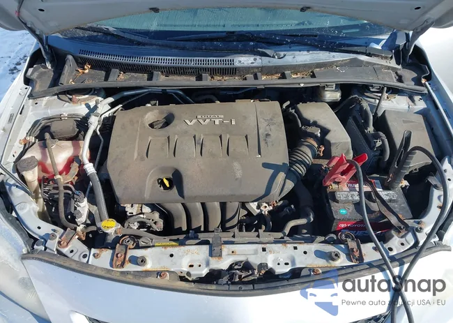 2T1BU4EE2AC228940: 44275484