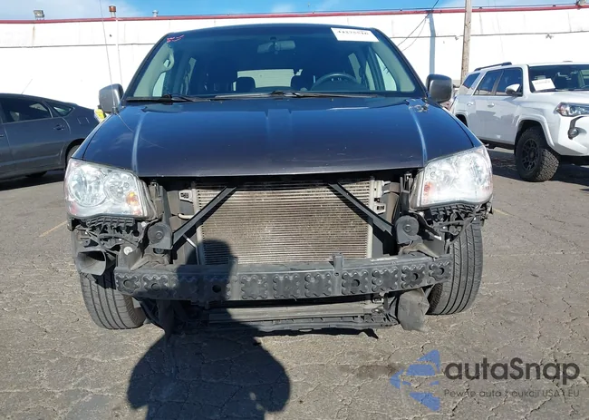 2C4RDGCG6FR631508: 44275516