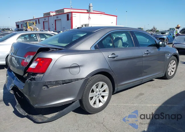 1FAHP2DW4CG127084: 44275567