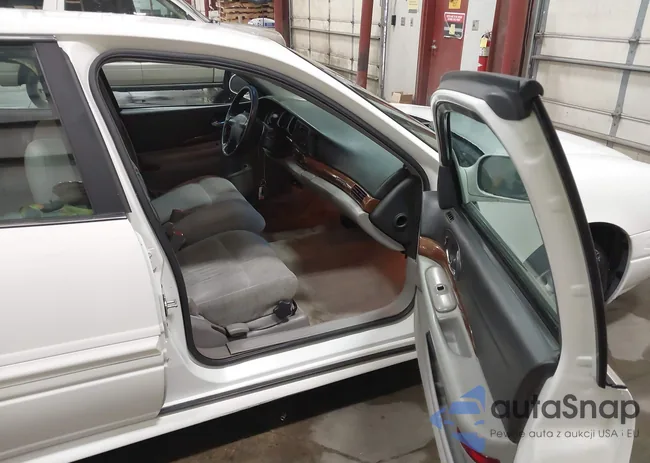 1G4HP52K95U209369: 44275599