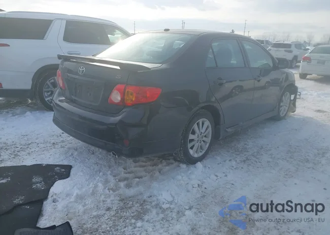 2T1BU4EE8AC469465: 44275605