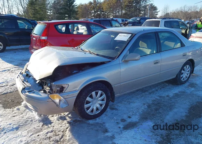 4T1BF28K0WU061516: 44275632