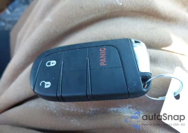 3C4NJCABXJT105671: 44274807