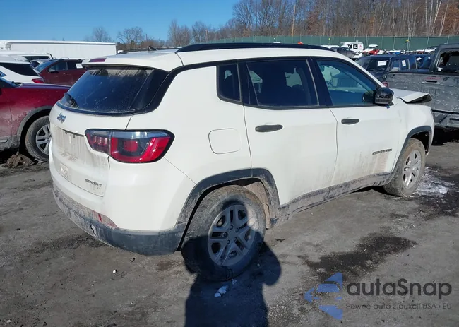 3C4NJCABXJT105671: 44274807