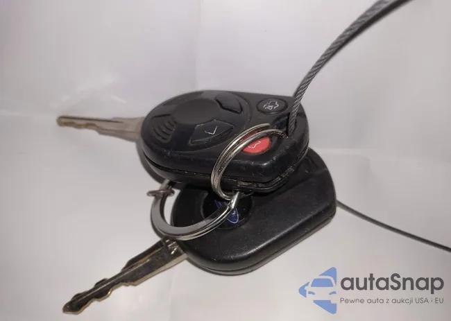 1FMCU9EG4BKB17725: 44274862