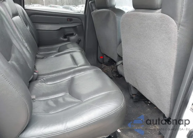 1GCHK23U64F249204: 44274863