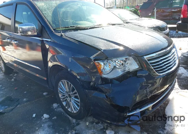 2C4RC1CG6ER407864: 44274916