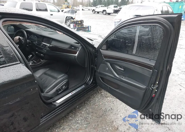 WBA5B1C55GG551312: 44275053