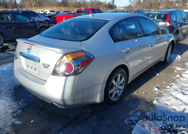 1N4BL2AP0CC144373: 44276082