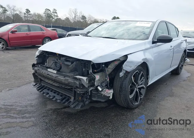 1N4BL4CW6PN328579: 44276108