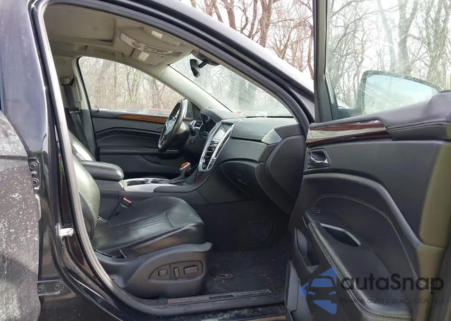 3GYFNCE34DS590521: 44276177