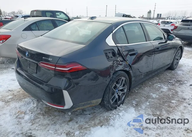 WBY33FK0XRCS41305: 44276184