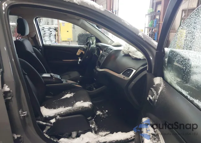 3C4PDCAB8LT274624: 44276236